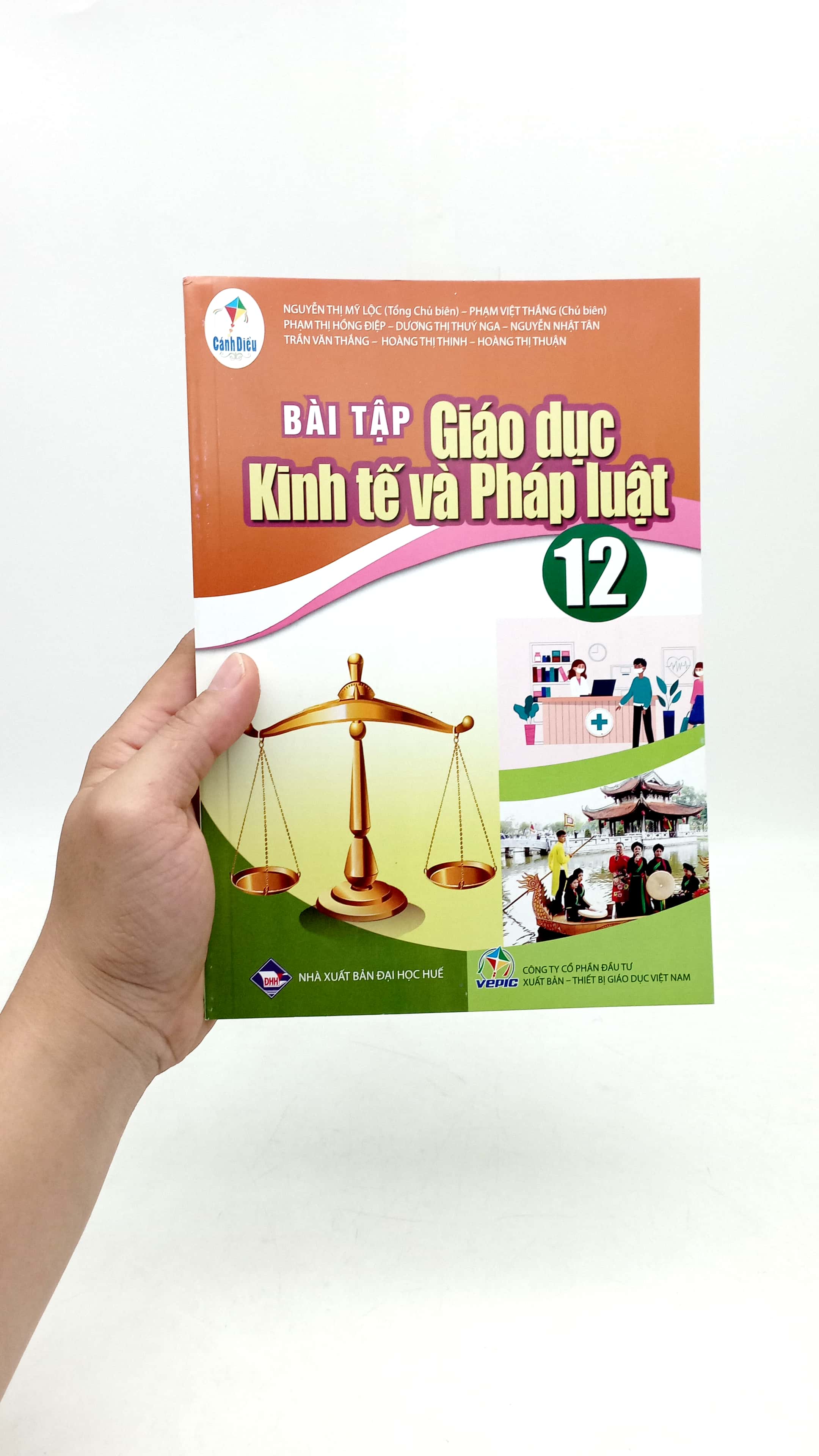 Bo
Bai Tap Giao Duc Kinh Te Va Phap Luat 12 (Canh Dieu) (Chuan) - Ảnh 7
