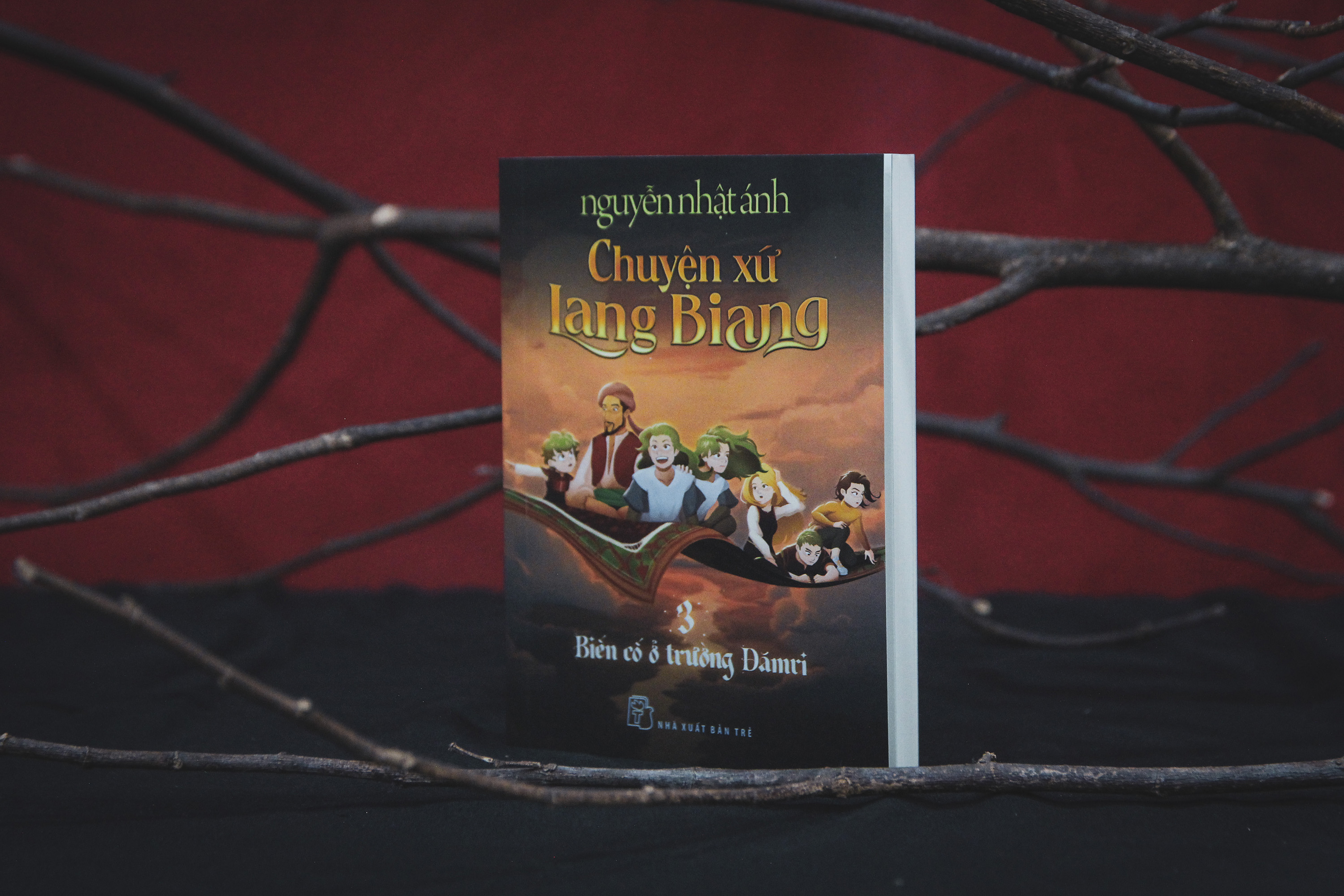 Bộ
						
										
										Bộ Sách Chuyện Xứ Lang Biang - Phần 2 - Biến Cố Ở Trường Đămrii - Khổ Bỏ Túi (Bộ 3 Cuốn) - Ảnh 6