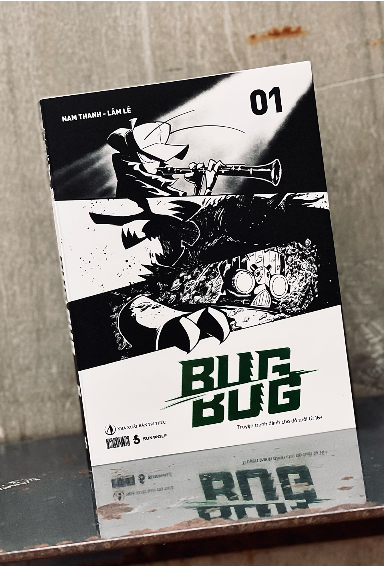 Bộ Bug/Bug - Tập 1 - Bản Sưu Tầm - Bìa Cứng - Tặng Kèm 2 Bookmark Mini + 2 Con Tem + 1 Standee Giấy + 1 Mô Hình Resin DIY - Ảnh 6