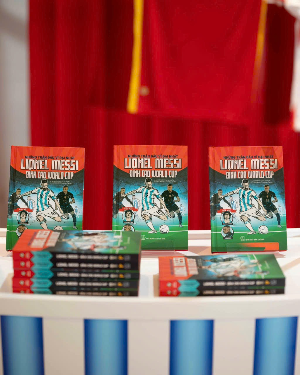 Bộ Những Trận Đấu Vĩ Đại Nhất - Lionel Messi - Đỉnh Cao World Cup - Bìa Cứng - Tặng Kèm Sticker - Ảnh 6