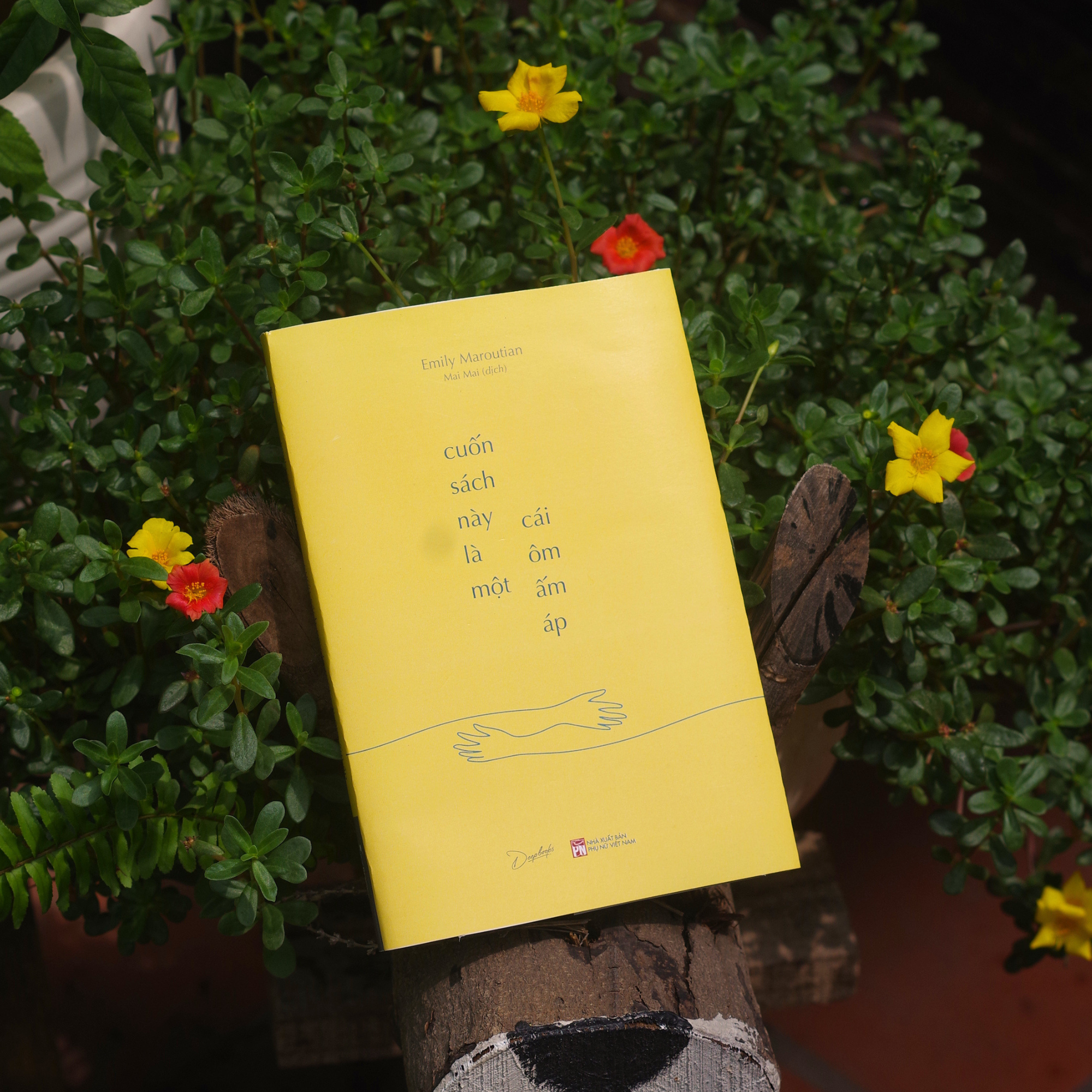 Cuốn Sách Này Là Một Cái Ôm Ấm Áp - Ảnh 6